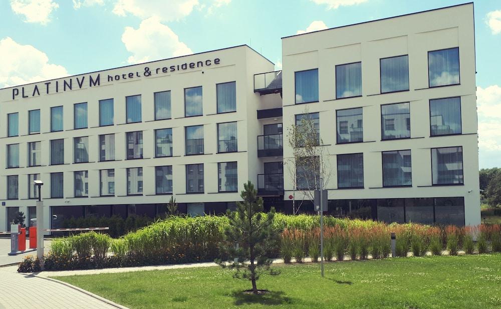 ורשה Platinum Hotel&Residence Wilanow מראה חיצוני תמונה