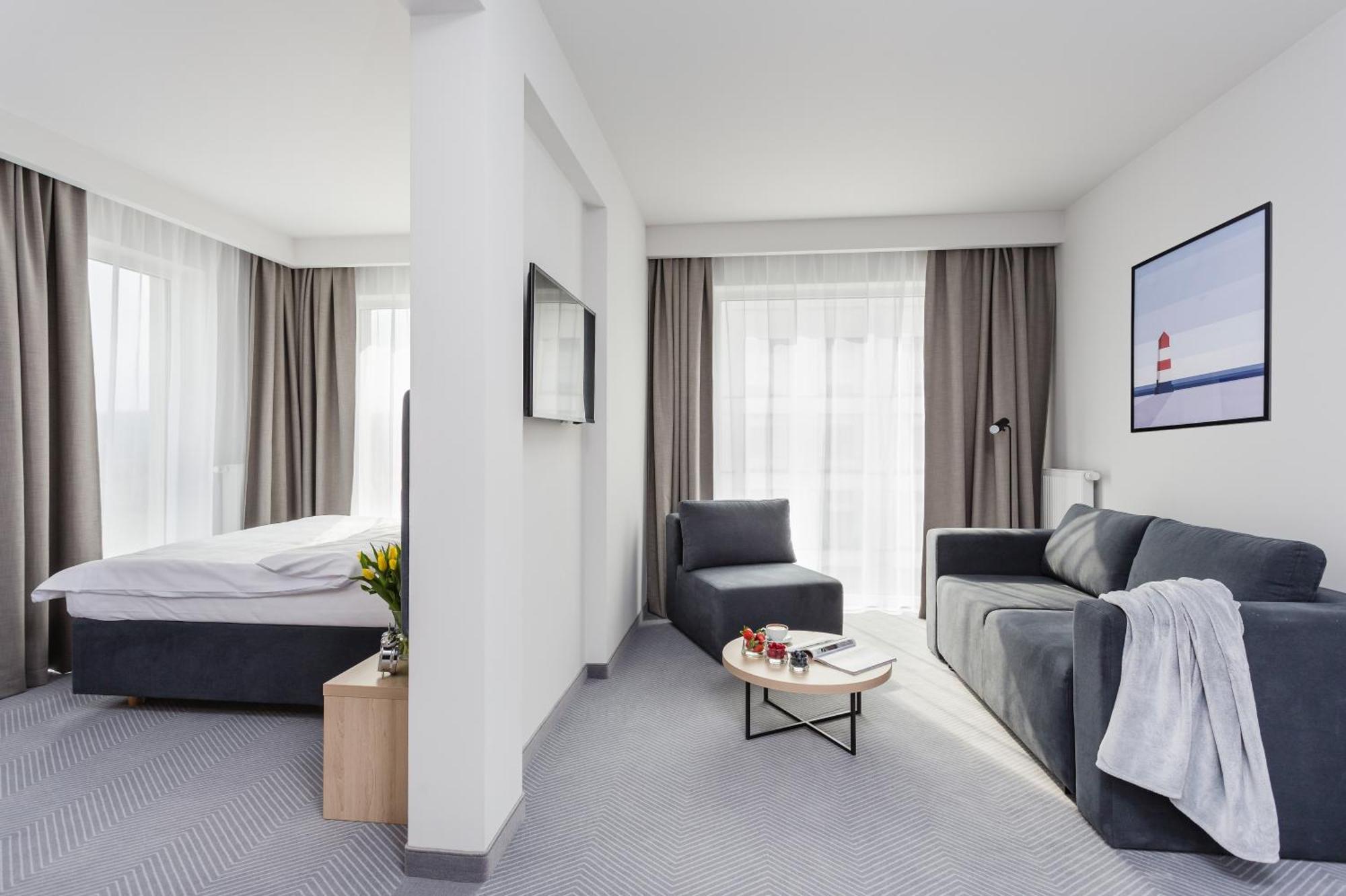 ורשה Platinum Hotel&Residence Wilanow מראה חיצוני תמונה