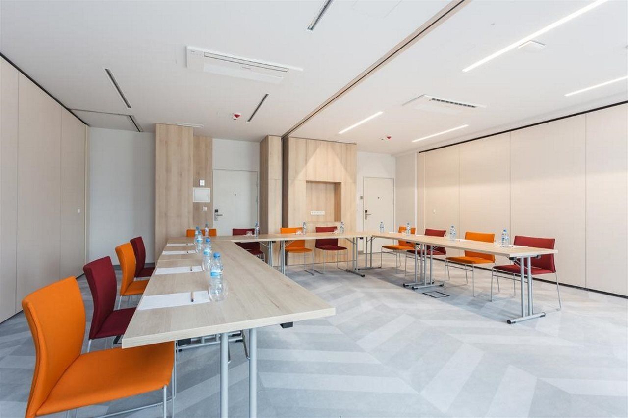 ורשה Platinum Hotel&Residence Wilanow מראה חיצוני תמונה